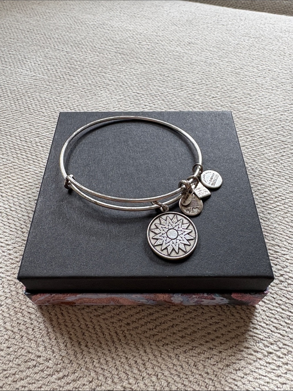 Alex and Ani Silver Tone Sunburst Charm Expandable Bracelet